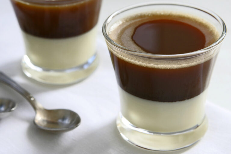 Café Bombon: The Definition and Meaning cafe bombon espresso coffee