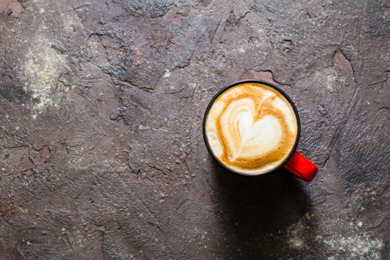 heart latte art